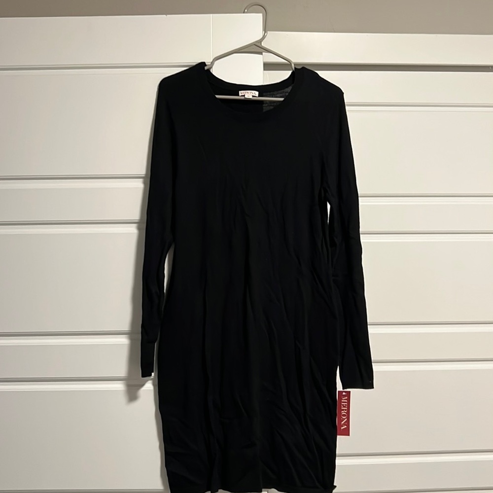 Merona sz M black dress - never worn. Bought for $30, very flattering